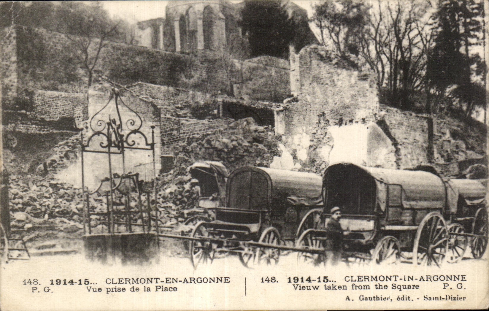 CPA Clermont In Argonne Seen from of the Place