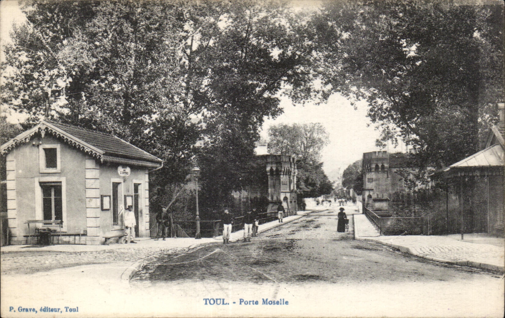 Puerta de CPA Toul el Mosela Militaria