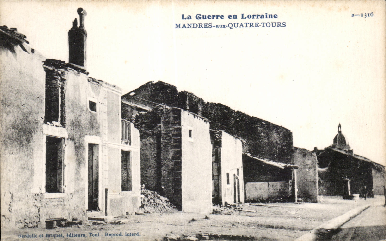 CPA la guerra en Lorena Mandres a los cuatro viajes