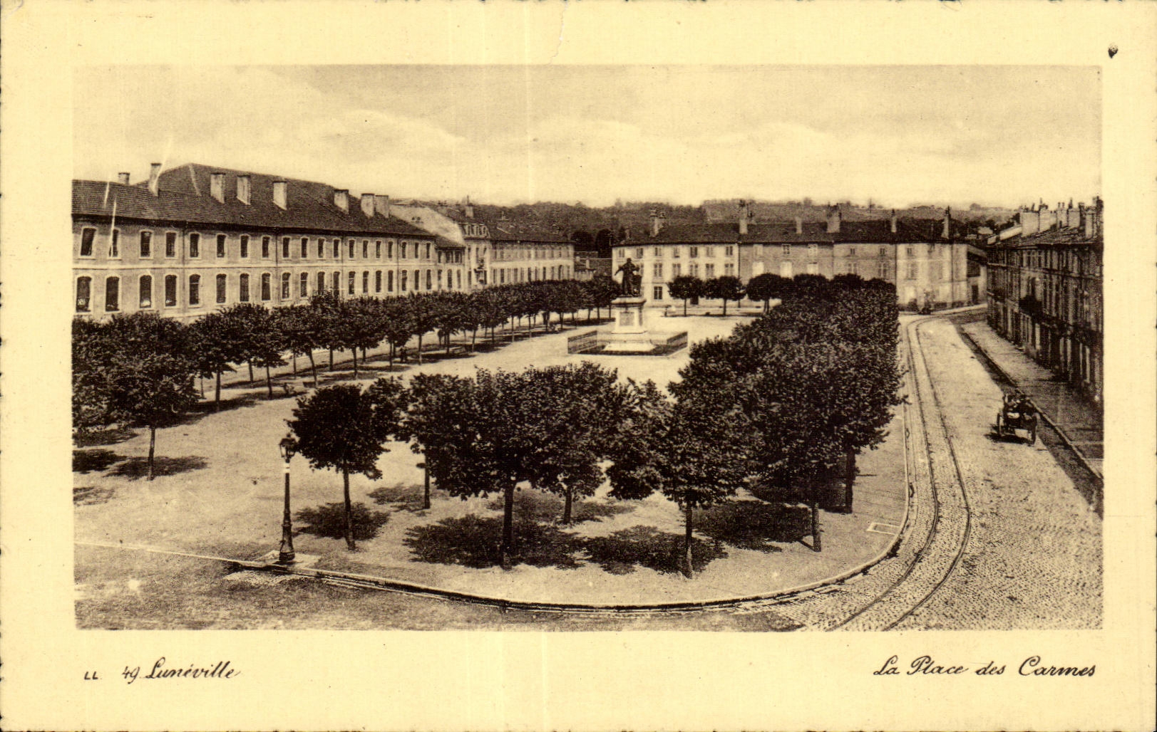 CPA Luneville La Place des Carmes