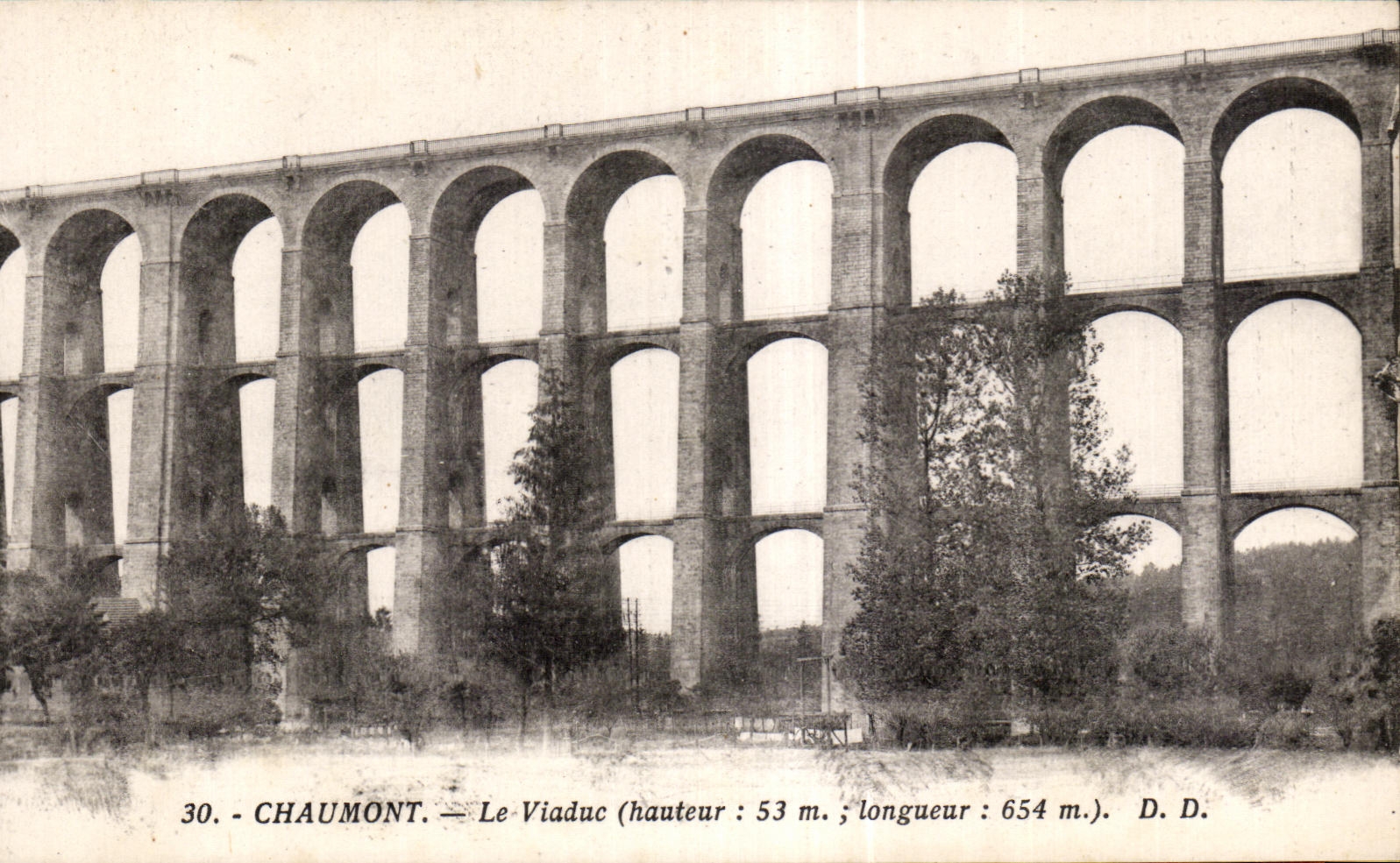 CPA Chaumont the viaduct (height 53 m length 654 m)