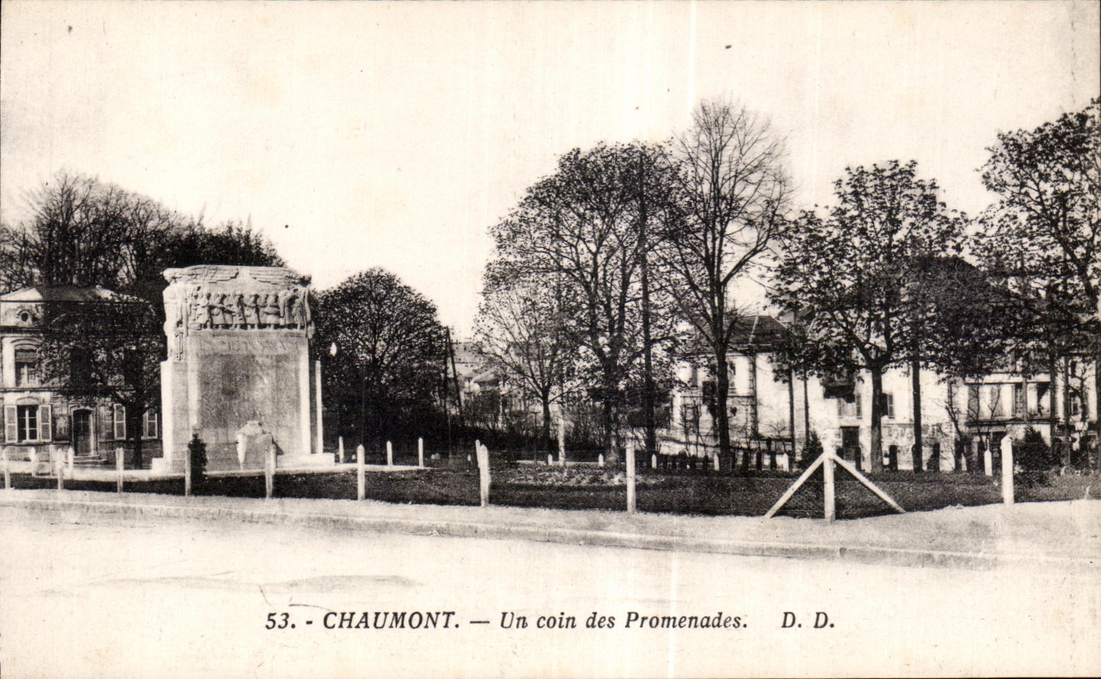 CPA Chaumont a corner of the walks