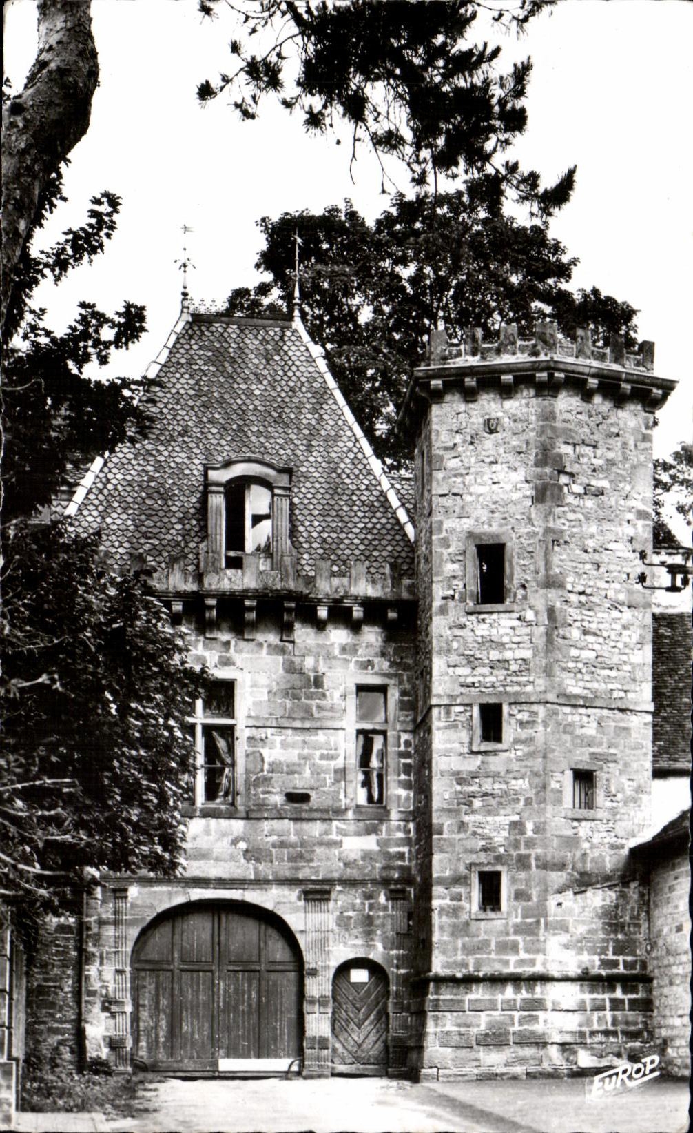 CPA Bourbonne Les Bains (Hite Marne) Le Donjon du Chateau