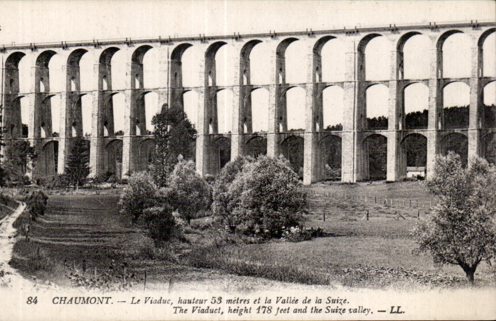 CPA Chaumont Viaduce and the Valley of Suize
