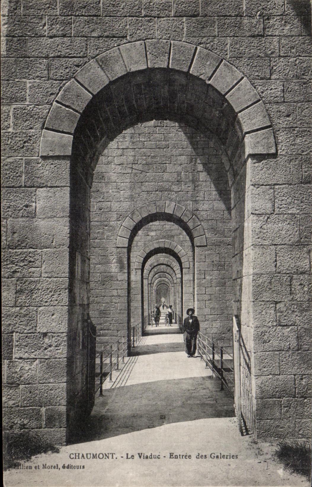 CPA Chaumont Viadue Entrance of the Galleries
