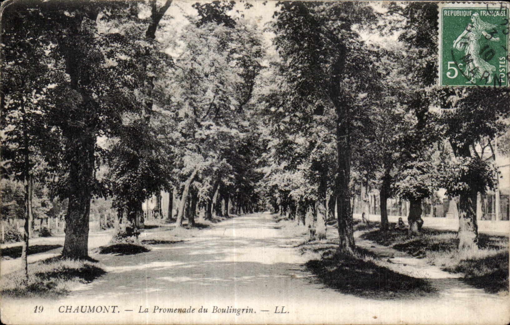 CPA Chaumont the Walk of Boulingrin
