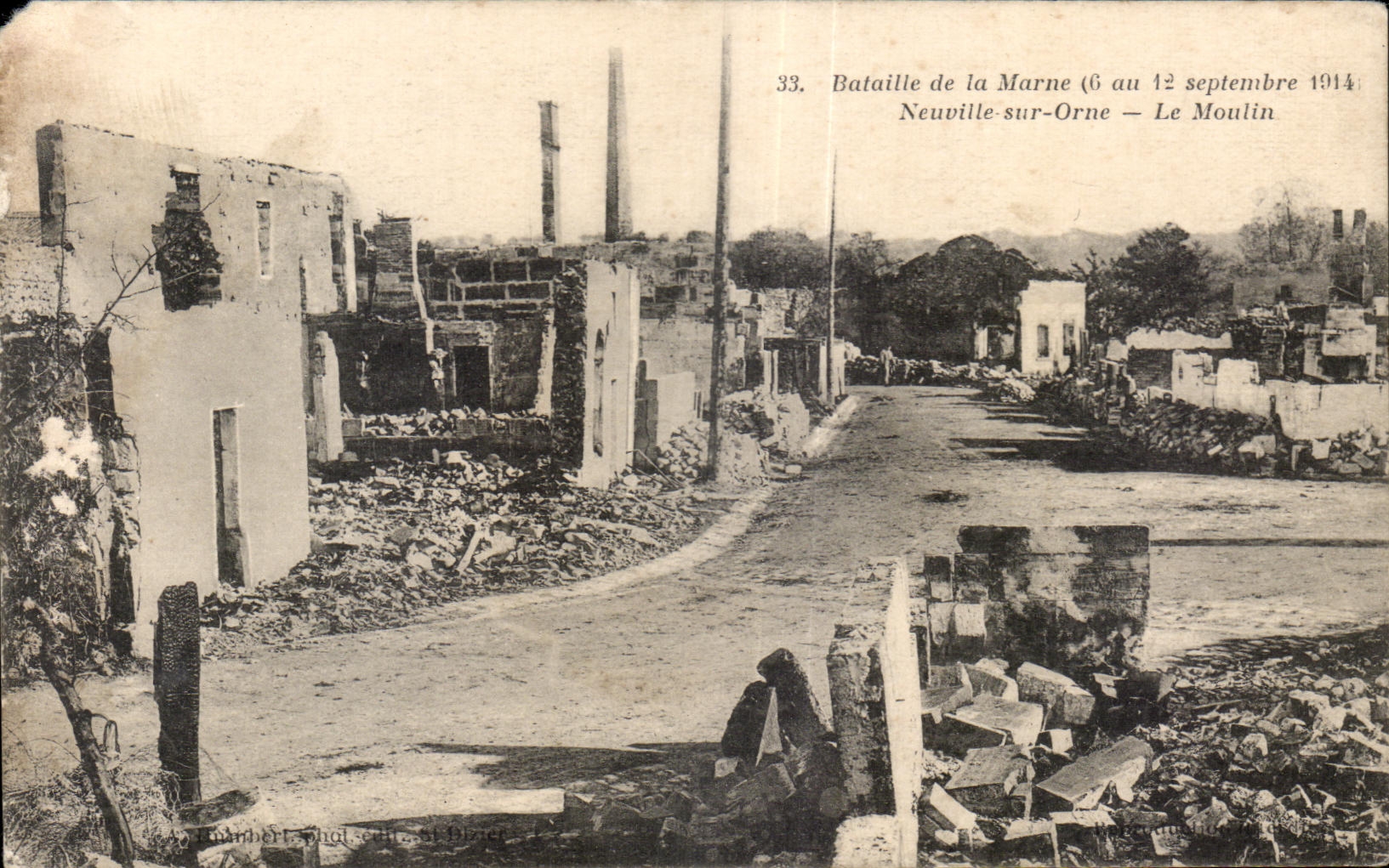 CPA Battles of the Neuville Marne on flowering ash the mill