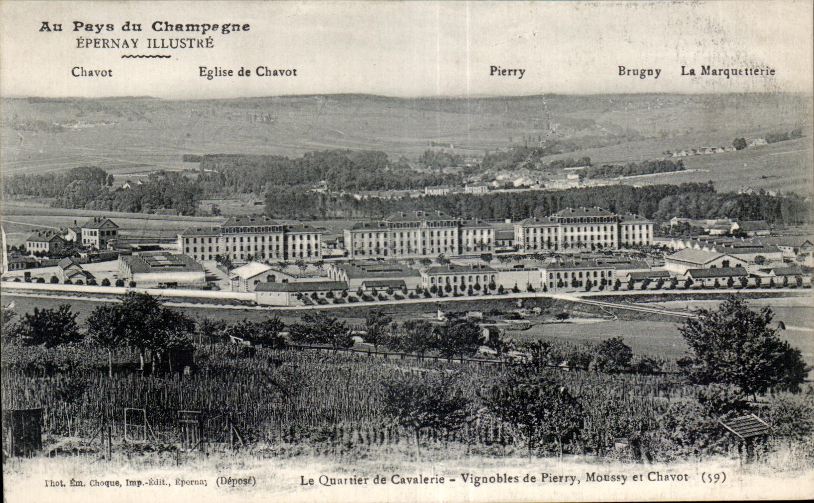 CPA Epernay Le quartier de cavalerie Vignobles de Pierry Moussy et Chavot