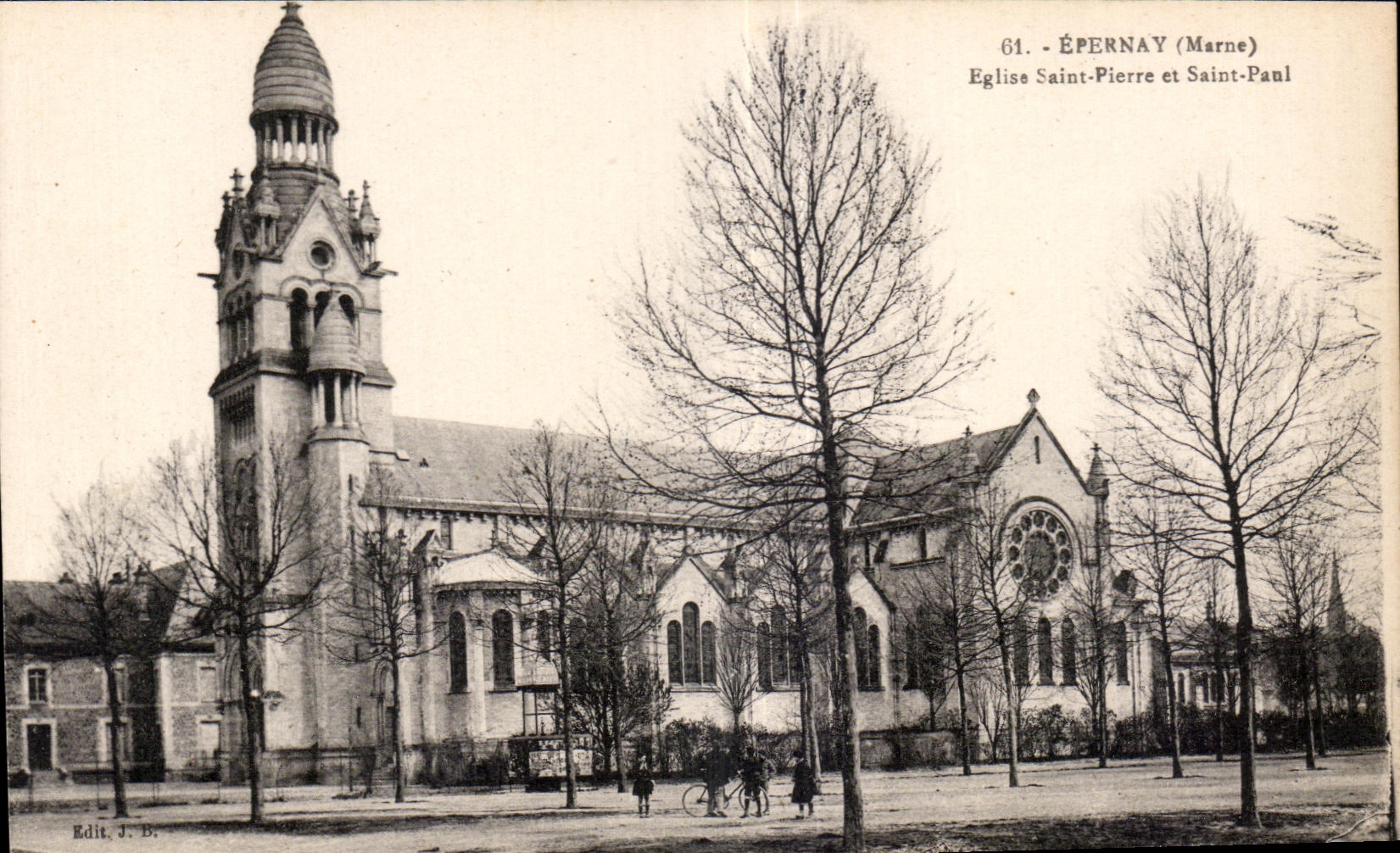 CPA Epernay Eglise St Pierre et Saint Paul 
