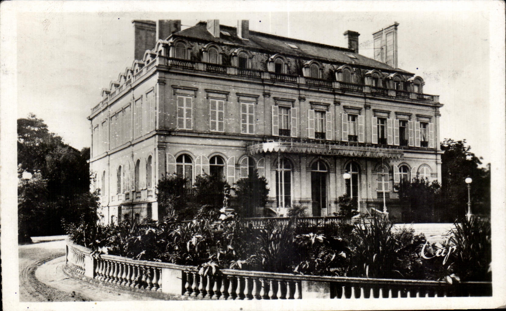 CPSM Epernay L hotel de ville