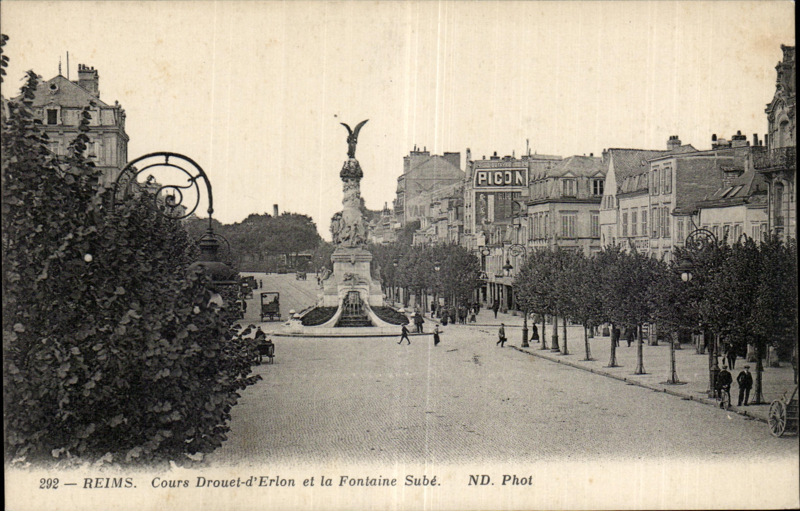 CPA Reims Course Drouet Erlon and the Sube fountain