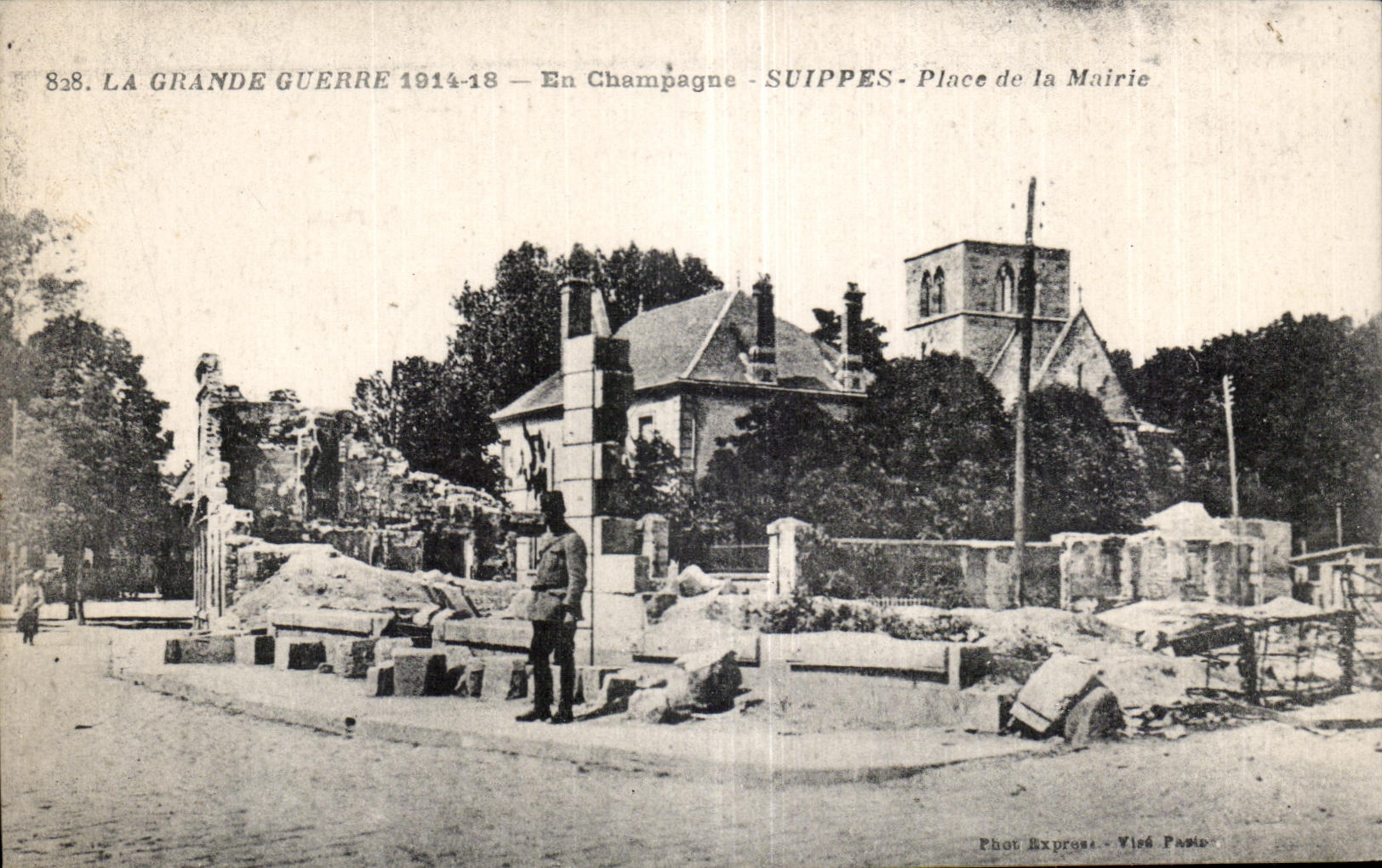 CPA Suippes Places town hall