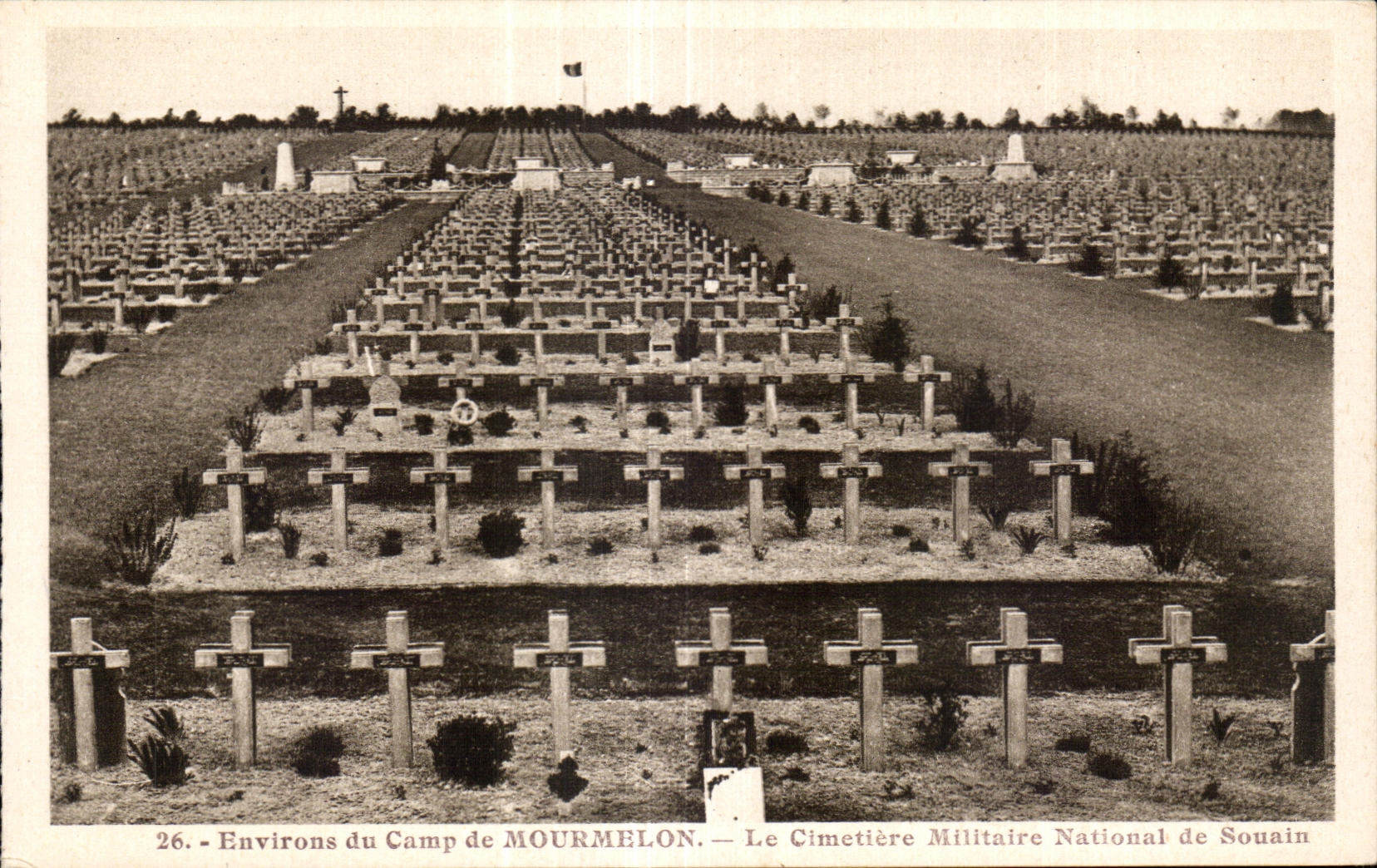 CPA Surroundings of the Camp of Mourmelon the national military cemetery of Souain