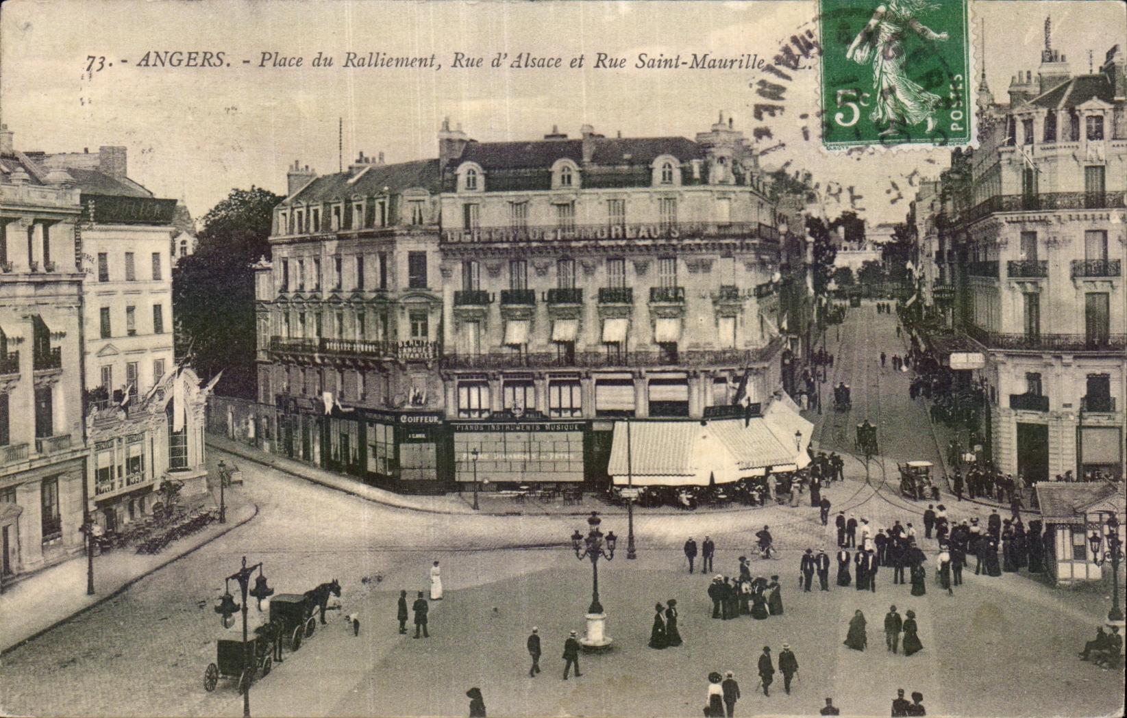 CPA Angers Places Rallying Street Alsace and street Saint Maurille