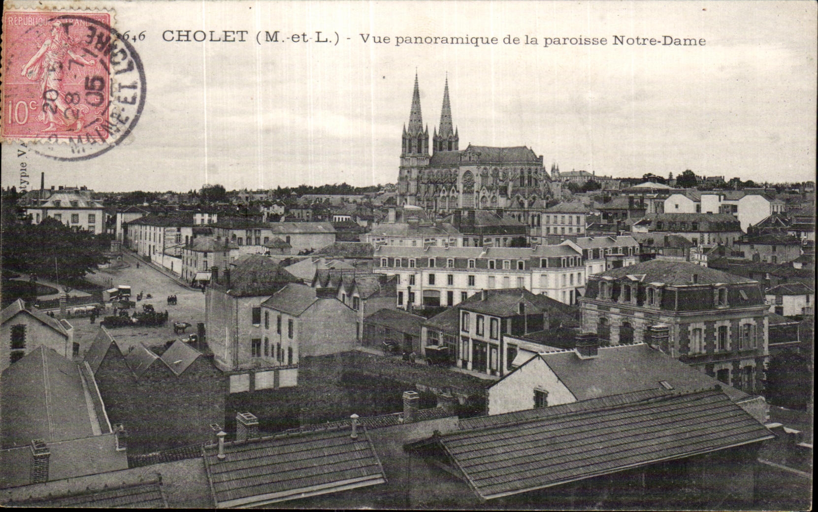 CPA Cholet Vue panoramique de la paroisse Notre Dame