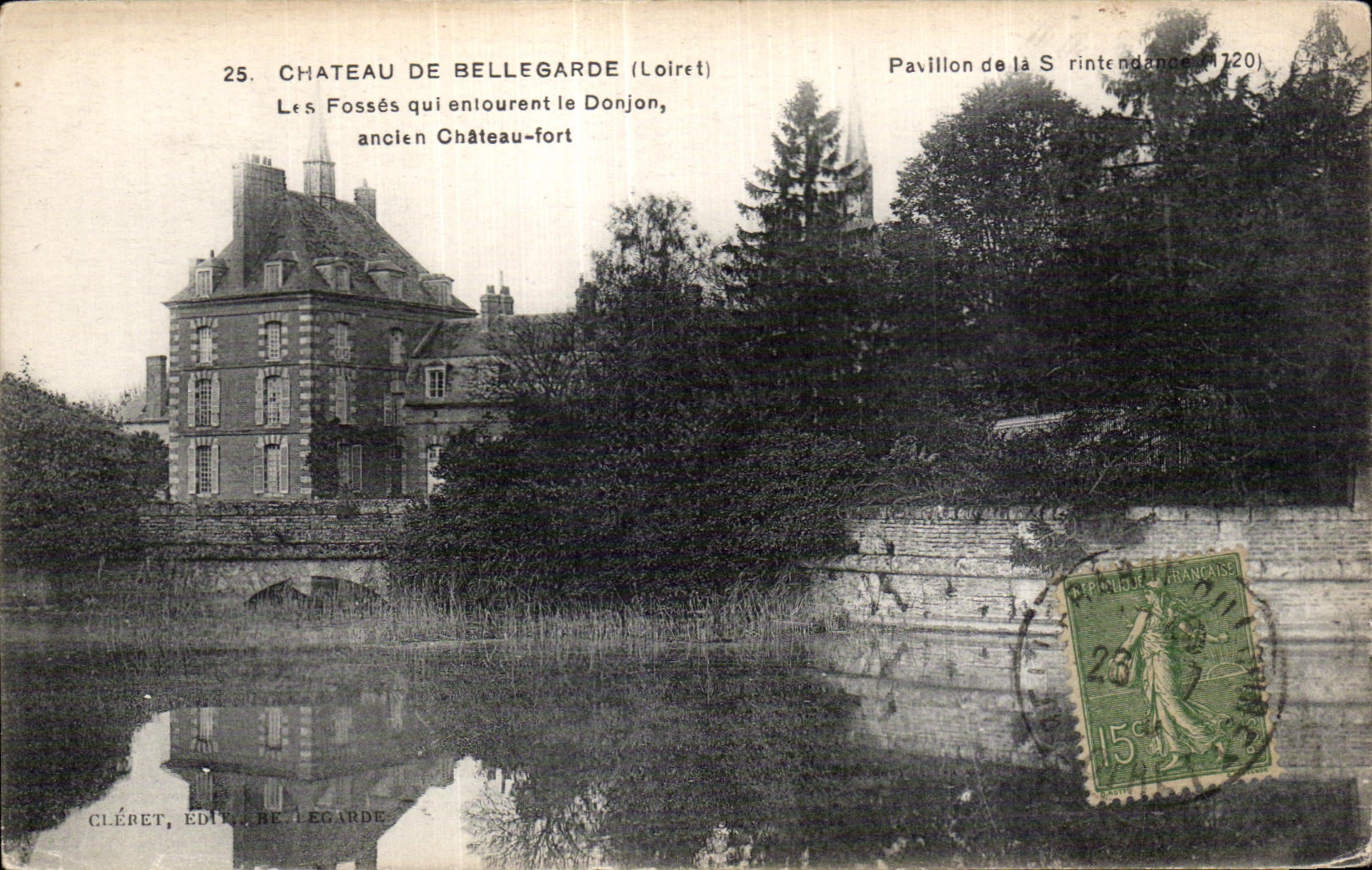 CPA Castle of Bellegrade (Loiret) the Pits qul eniourent the Keep old Castle strong
