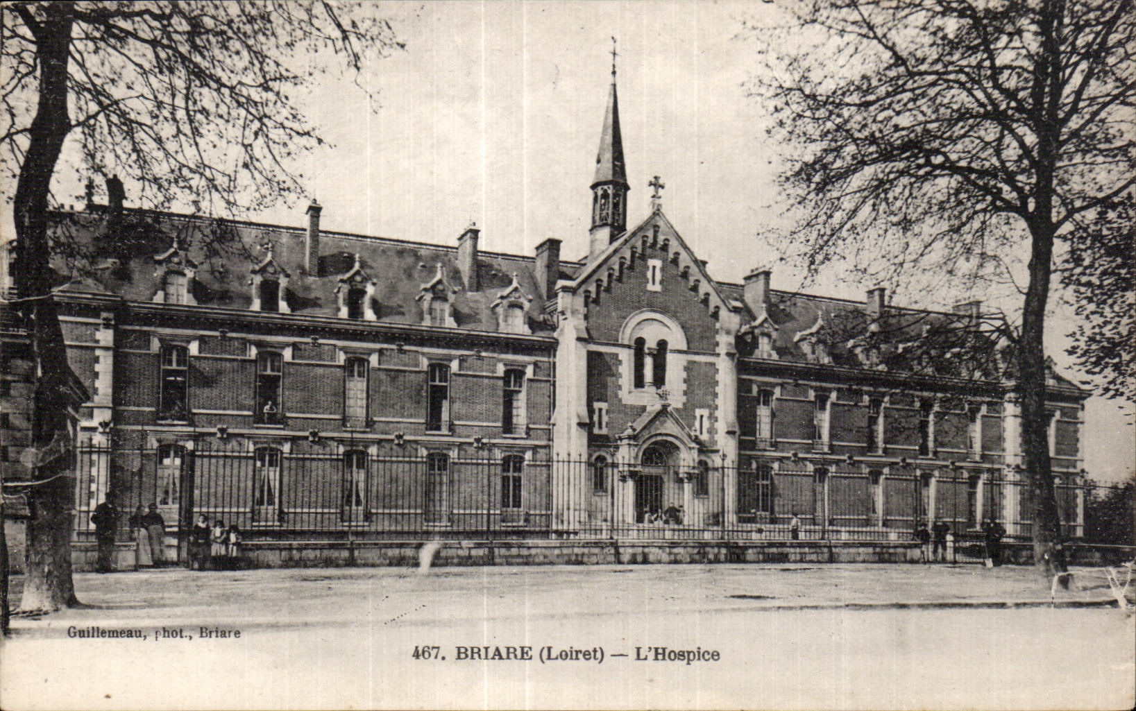 CPA Briare (Loiret) Old people's home