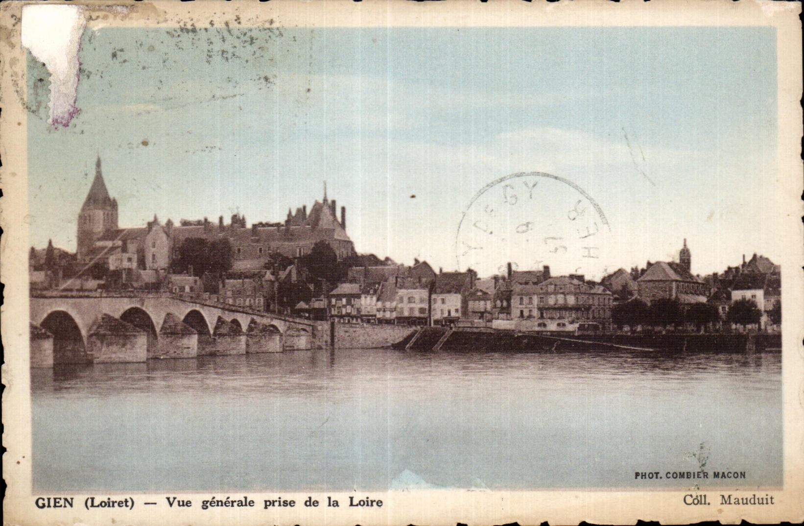 CPA Gien (Loiret) View taken of the Loire