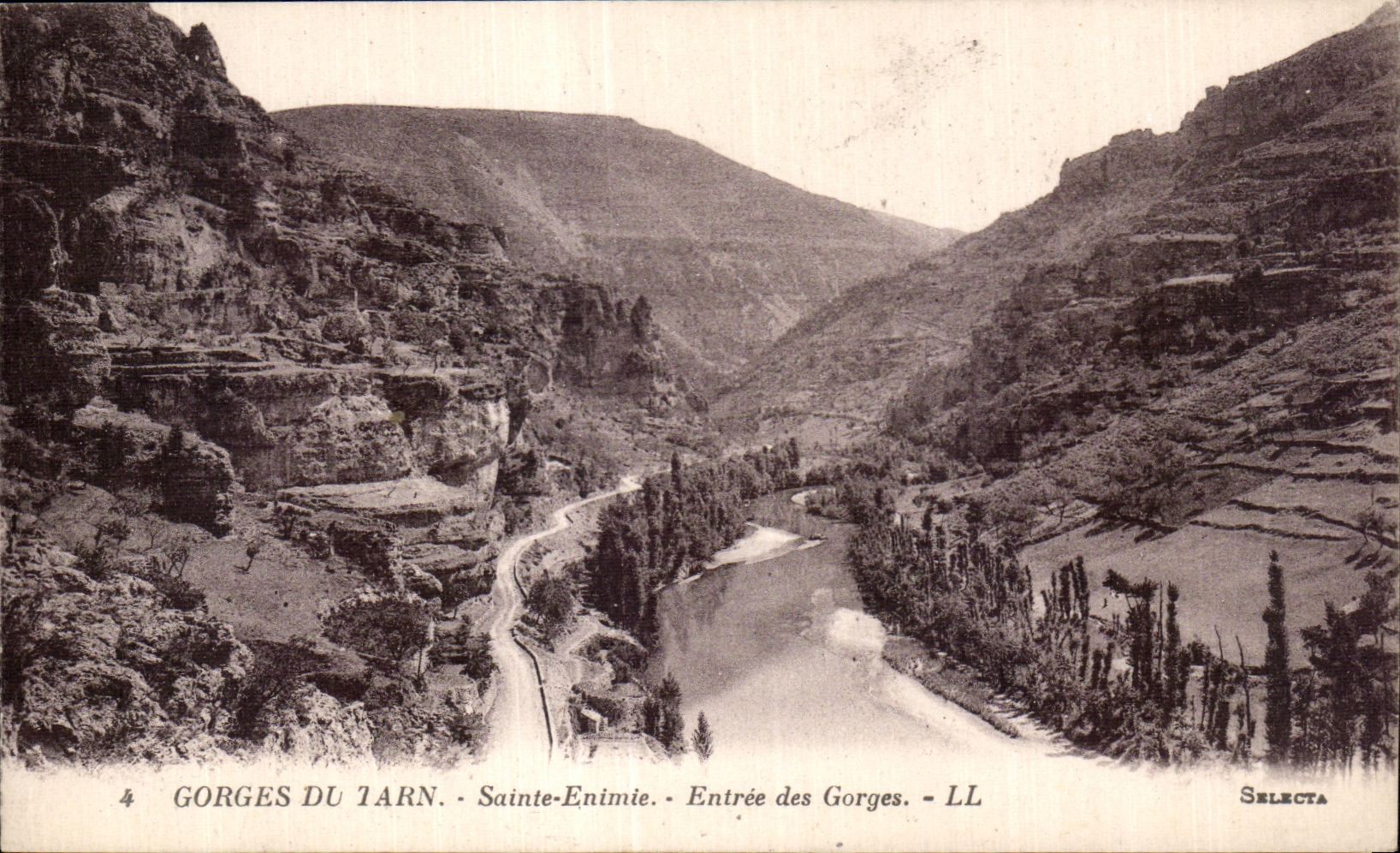 CPA Gorges Du Tarn Sainte Enimie Entree des Gorges