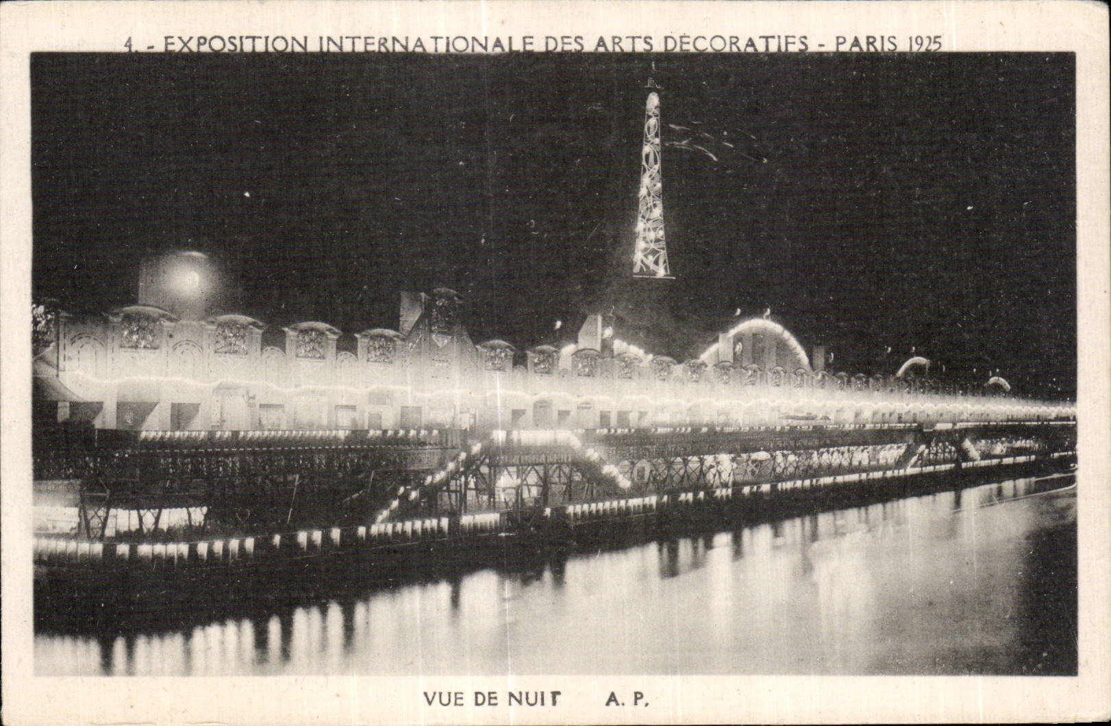 CPA Exposition internationale des Arts decoratifs Paris 1925 Tour Eiffel Vue denuit