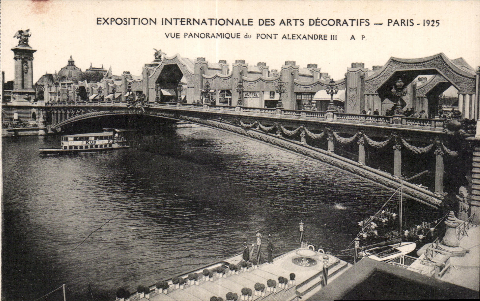 CPA Exposition internationale des arts decoratifs Paris 1925 Vue Panoramique de Pont Alexandre III