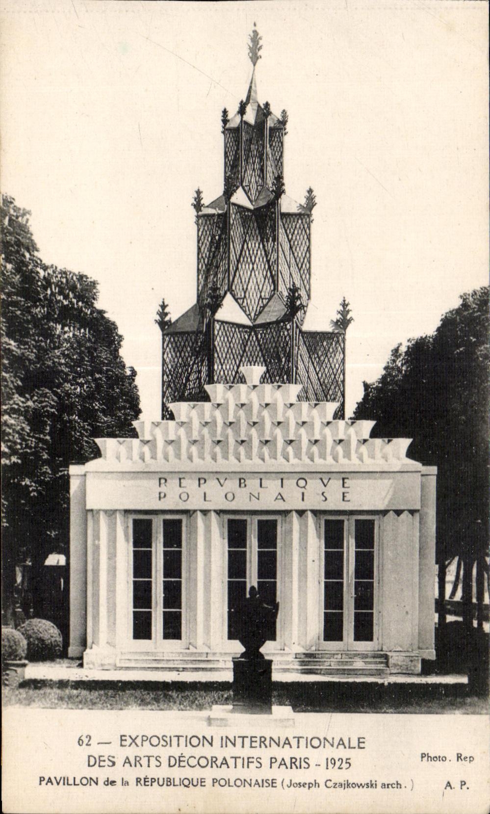 CPA Exposition Internationale des arts decoratifs - Paris 1925 Pavillon de la Republique Polonaise Pologne Polska Poland