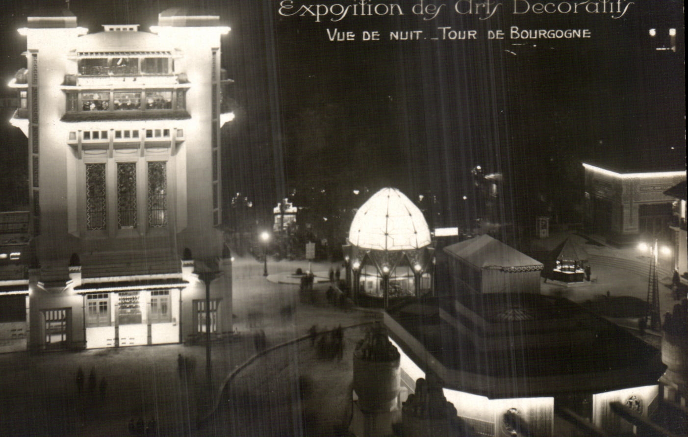 CPA Paris Exposition internationale des Arts Decoratifs Vue de nuit Tour de Bourgogne 
