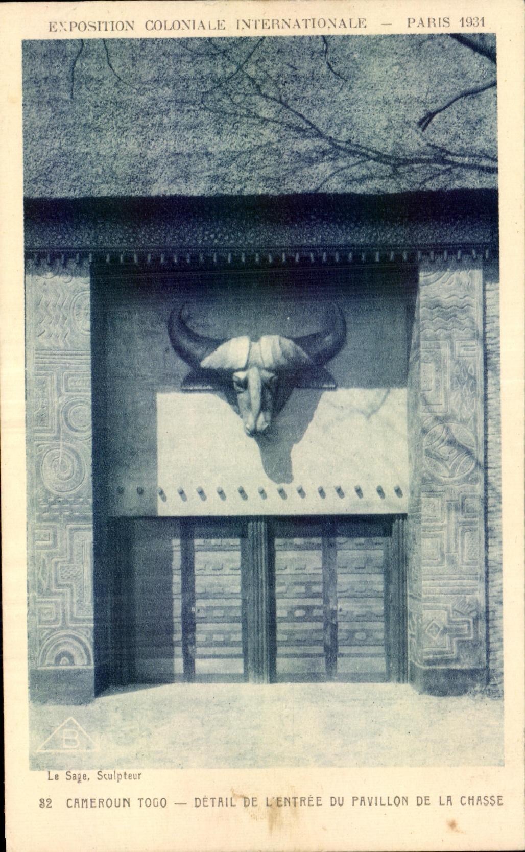 CPA Paris Exposition coloniale internationale 1931 Cameroun Togo Detail de l entree du pavillon de la chasse