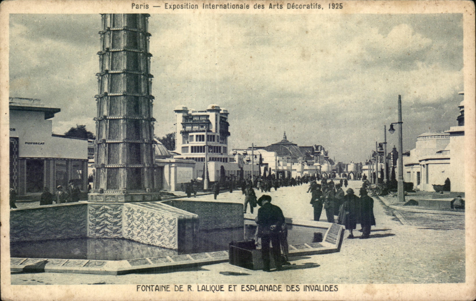 CPA Exposition internationale des Arts decoratifs Paris 1925 Fontaine de Lalique et Esplanade des Invalides