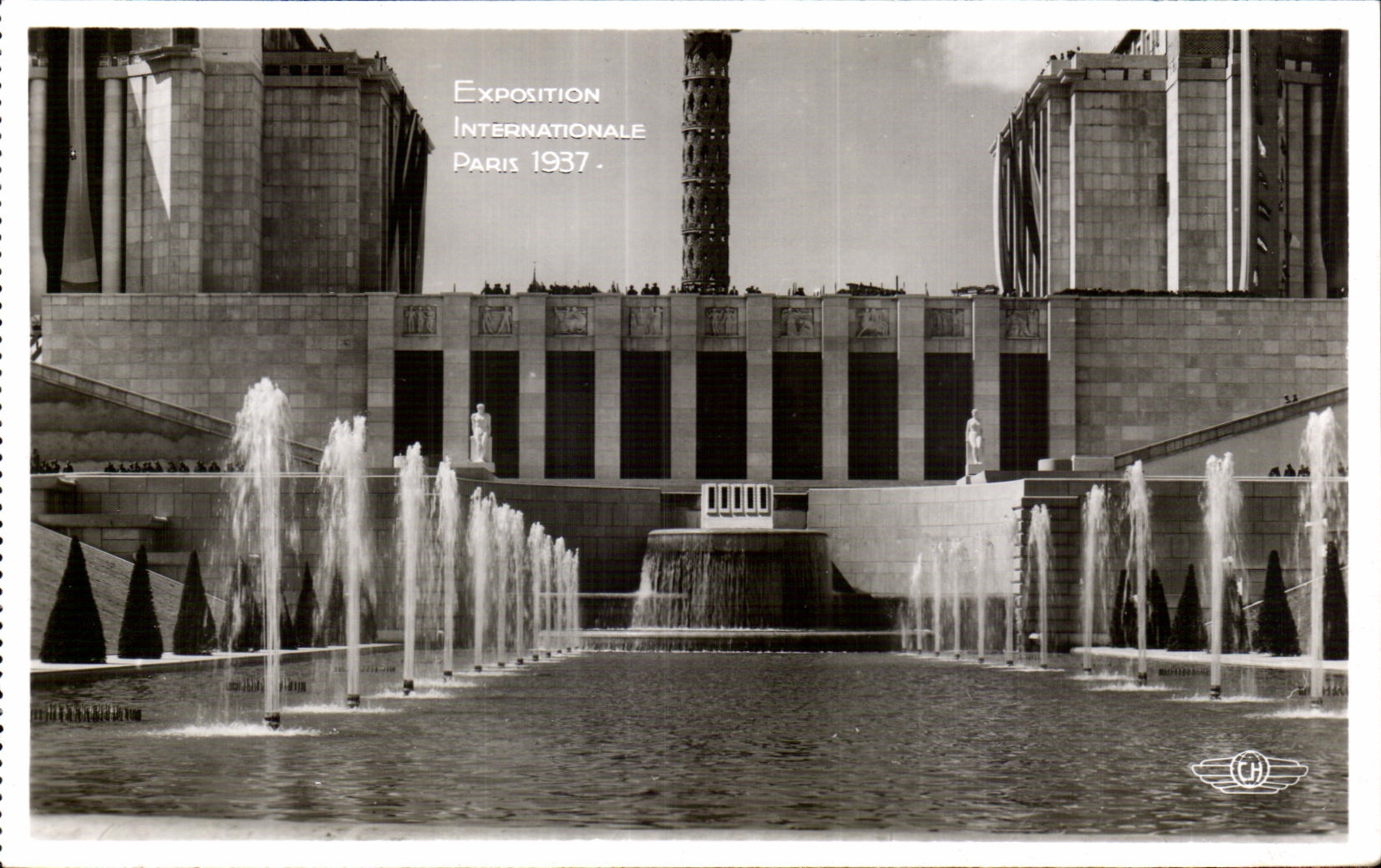 CPA Exposition Internationale Paris 1937 les bassins et fontaines du trocadero