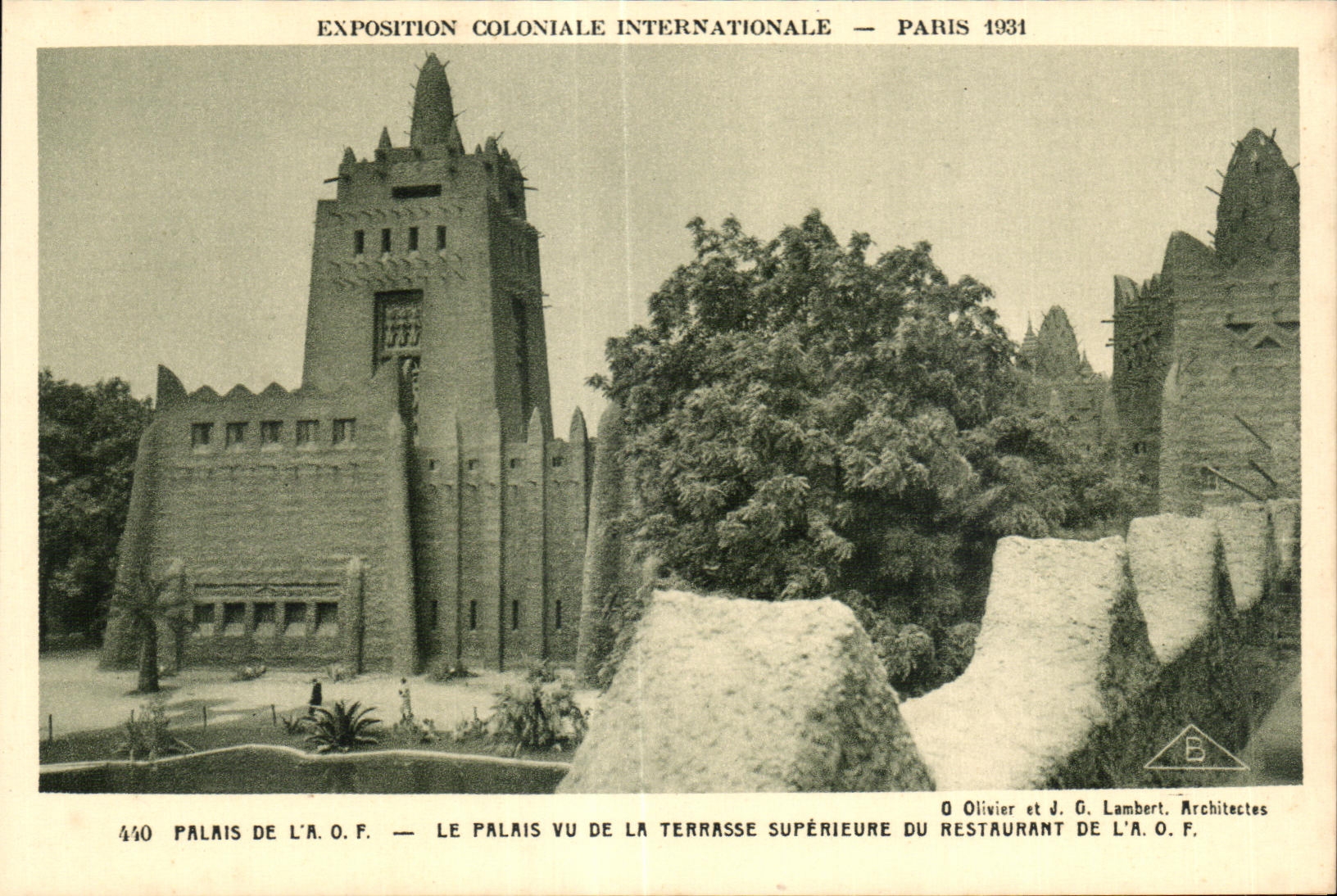 CPA Exposition Coloniale Internationale Paris 1931 Palais de l A O F Le palais vu de la Terrasse supernieure du Restaurant de l A O F