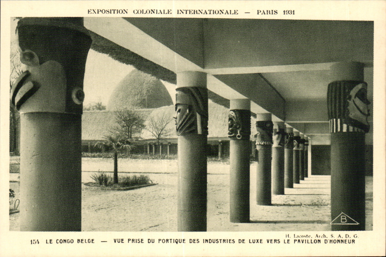 CPA Exposition Coloniale Internationale Paris 1931 Le Congo Belge Vue prise du Portique des industries de luxe vers le pavillon d Monneum