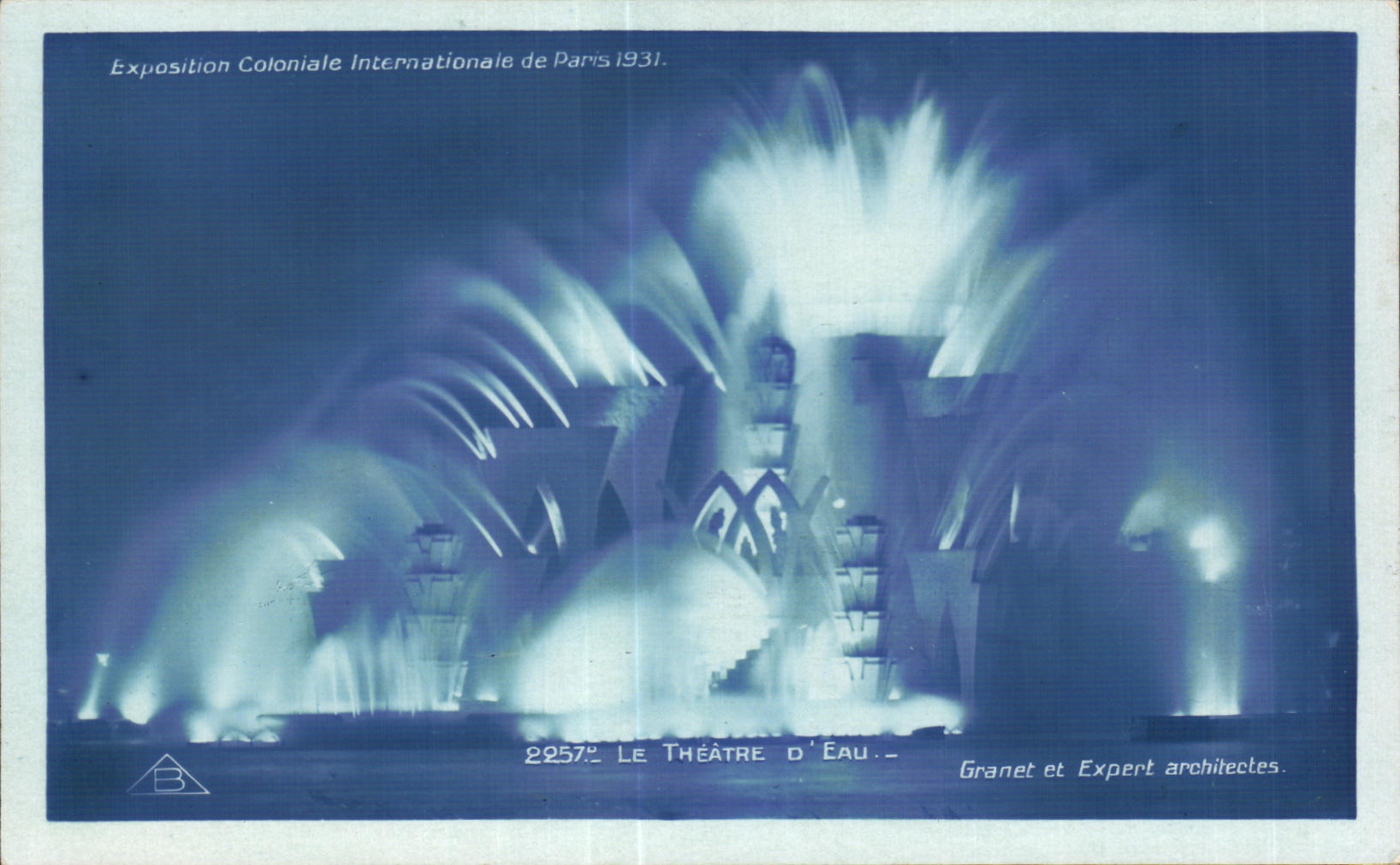 CPA Exposition Coloniale Internationale Paris 1931 Le Theatre d eau Granet et Expert architectes