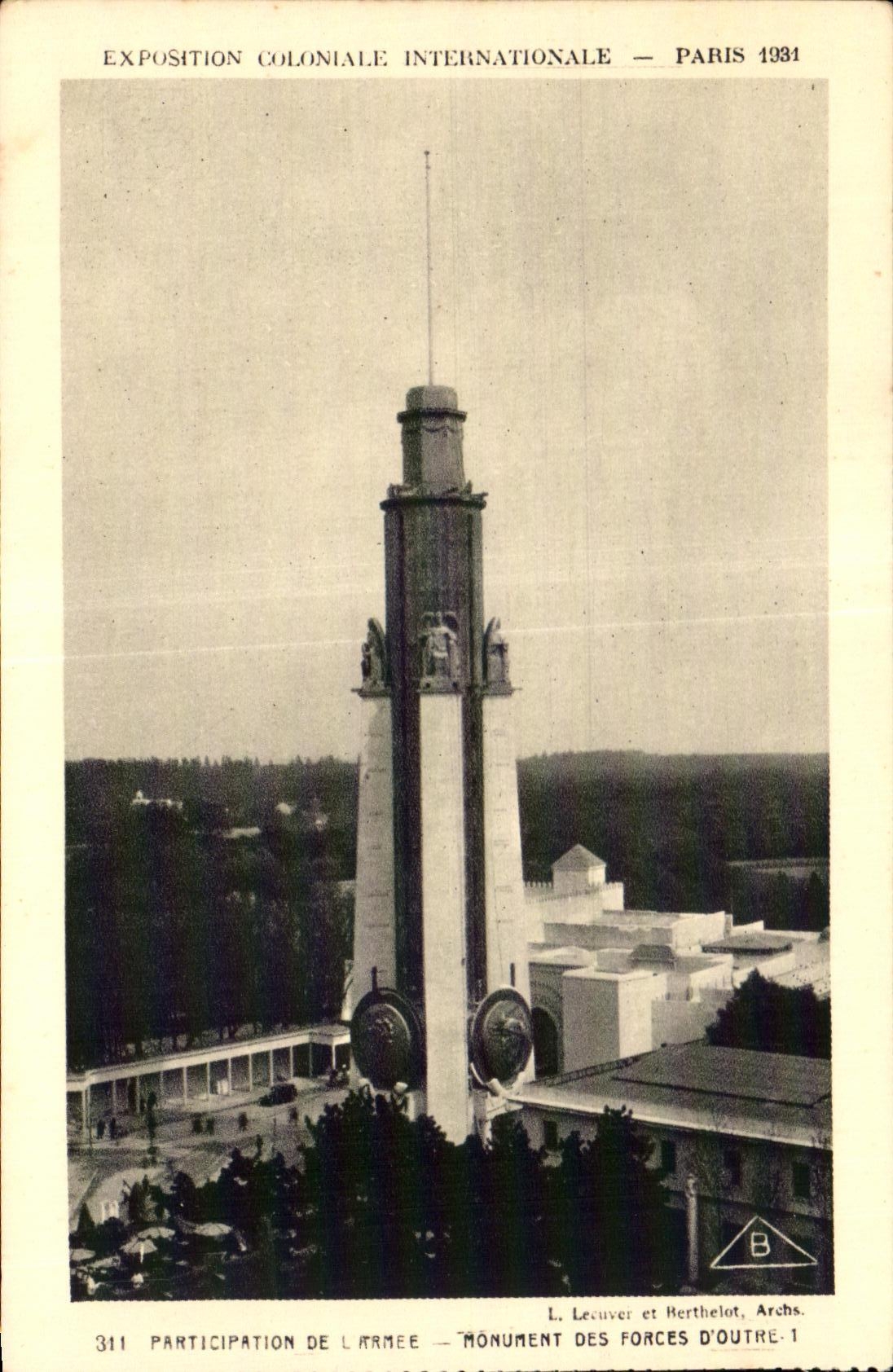 CPA Exposition coloniale Internationale Paris 1931 Pavillon De L Armee Monumet Des Forces D Outre