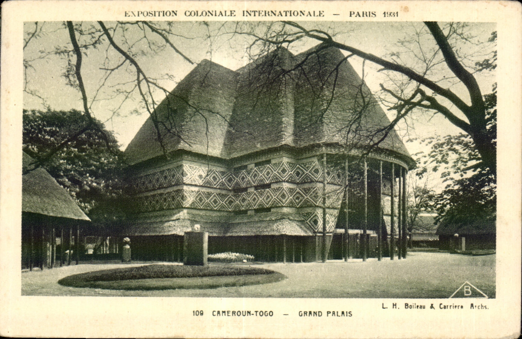 CPA Exposition coloniale Internationale Paris 1931 Cameroun Togo Grand Palais