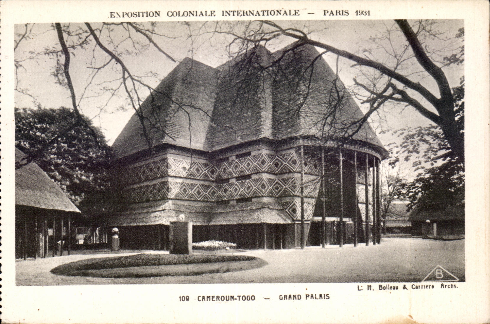 CPA Exposition coloniale internationale Paris 1931 Cameroun Togo Grand Palais