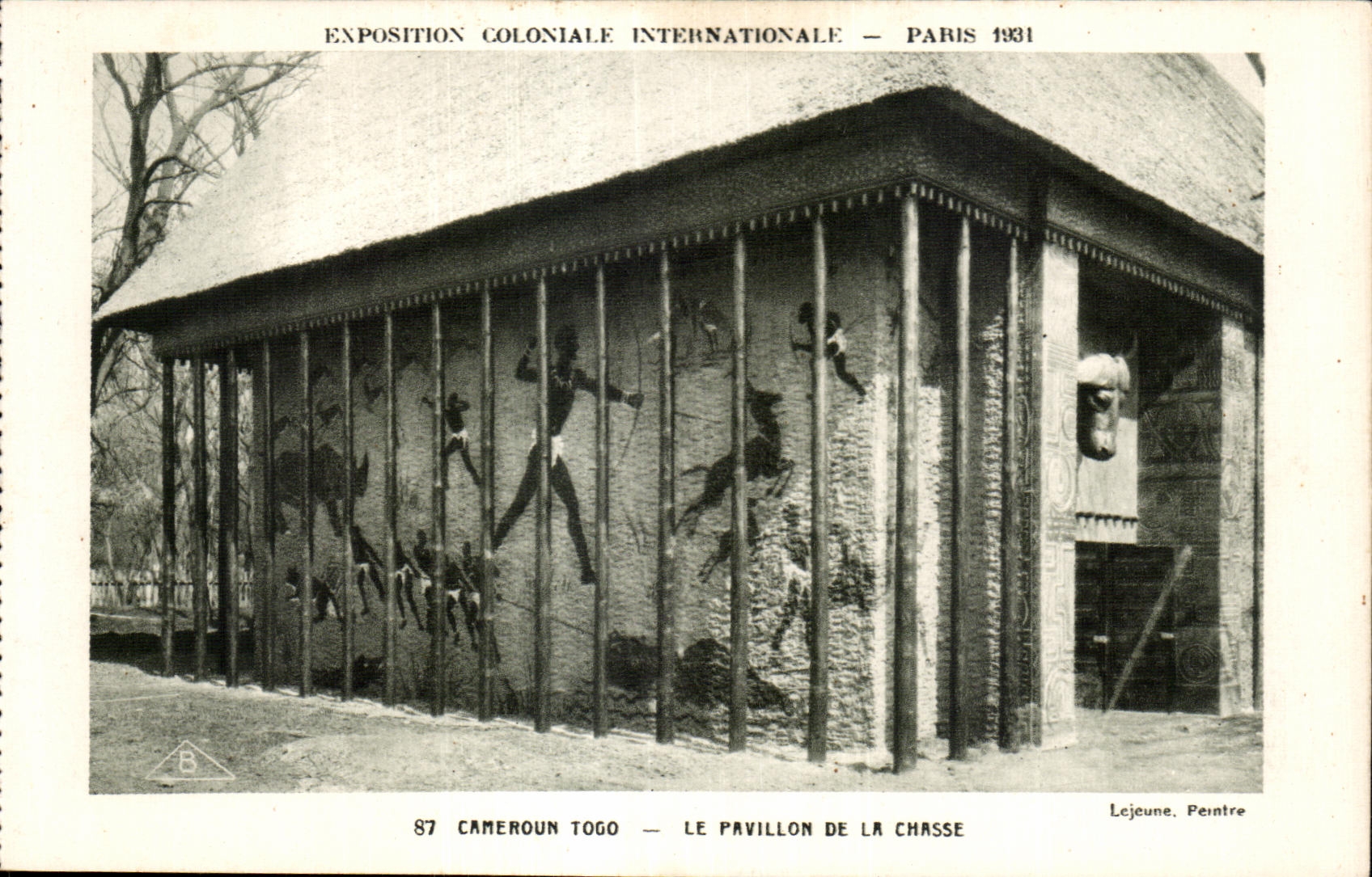 CPA Exposition coloniale internationale Paris 1931 Cameroun Togo Le Pavillon De La Chasse