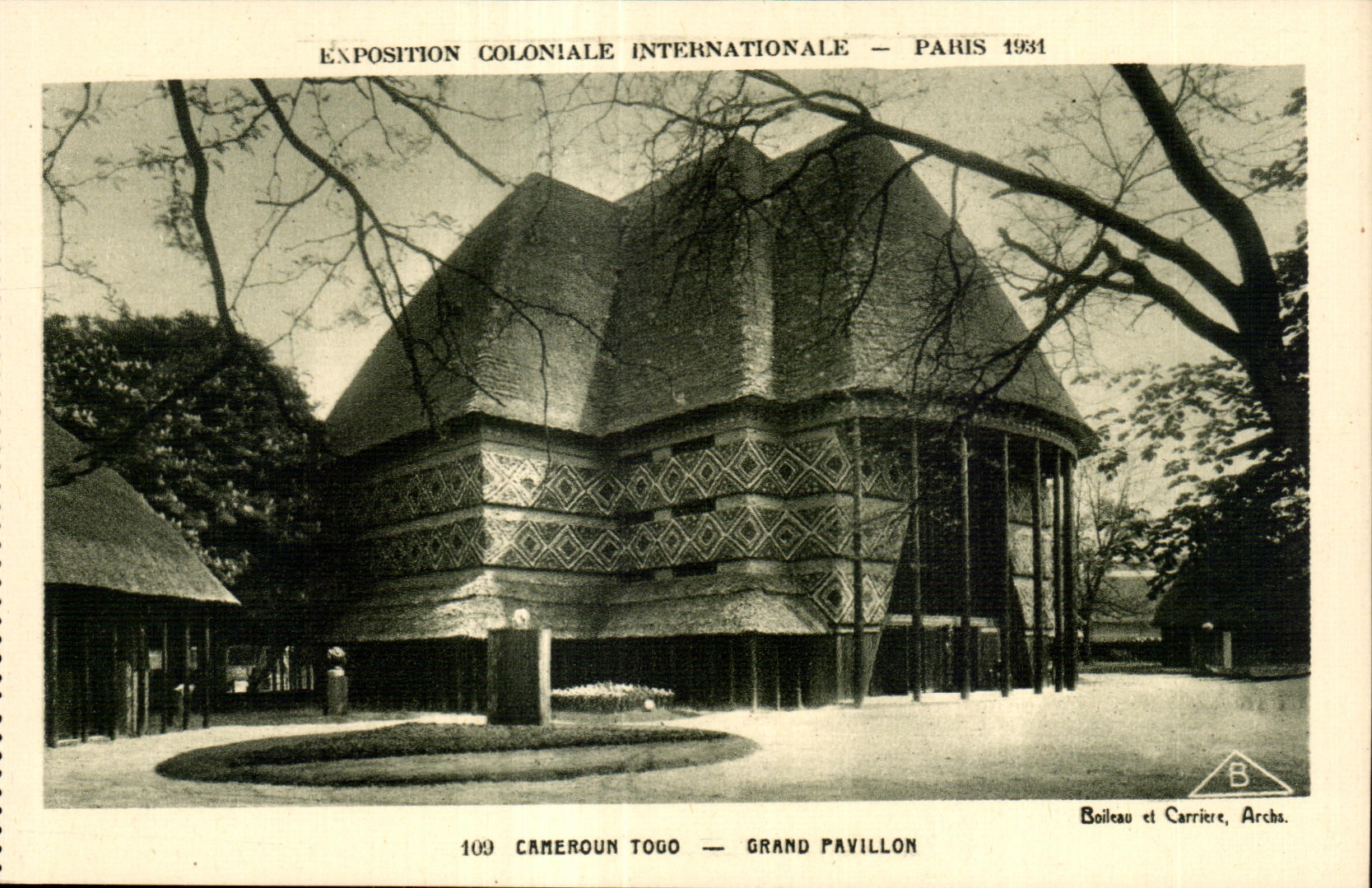 CPA Exposition coloniale internationale Paris 1931 Cameroun Togo Grand Pavillon