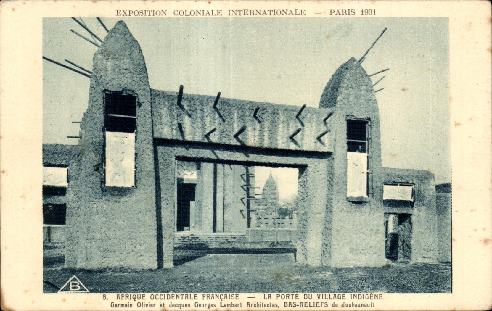 CPA Exposition coloniale internationale Paris 1931 Afrique Occidentale Francaise La Porte Du Village Indigene