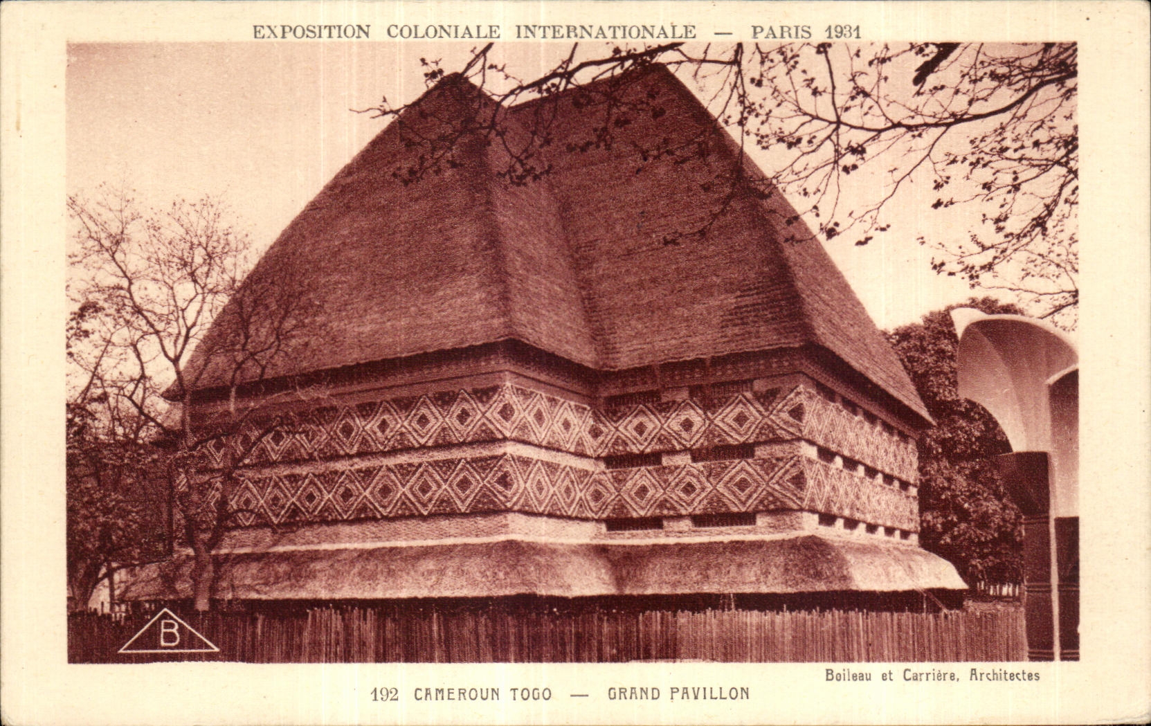 CPA Exposition Coloniale Internationale de paris cameroun too grand pavillon