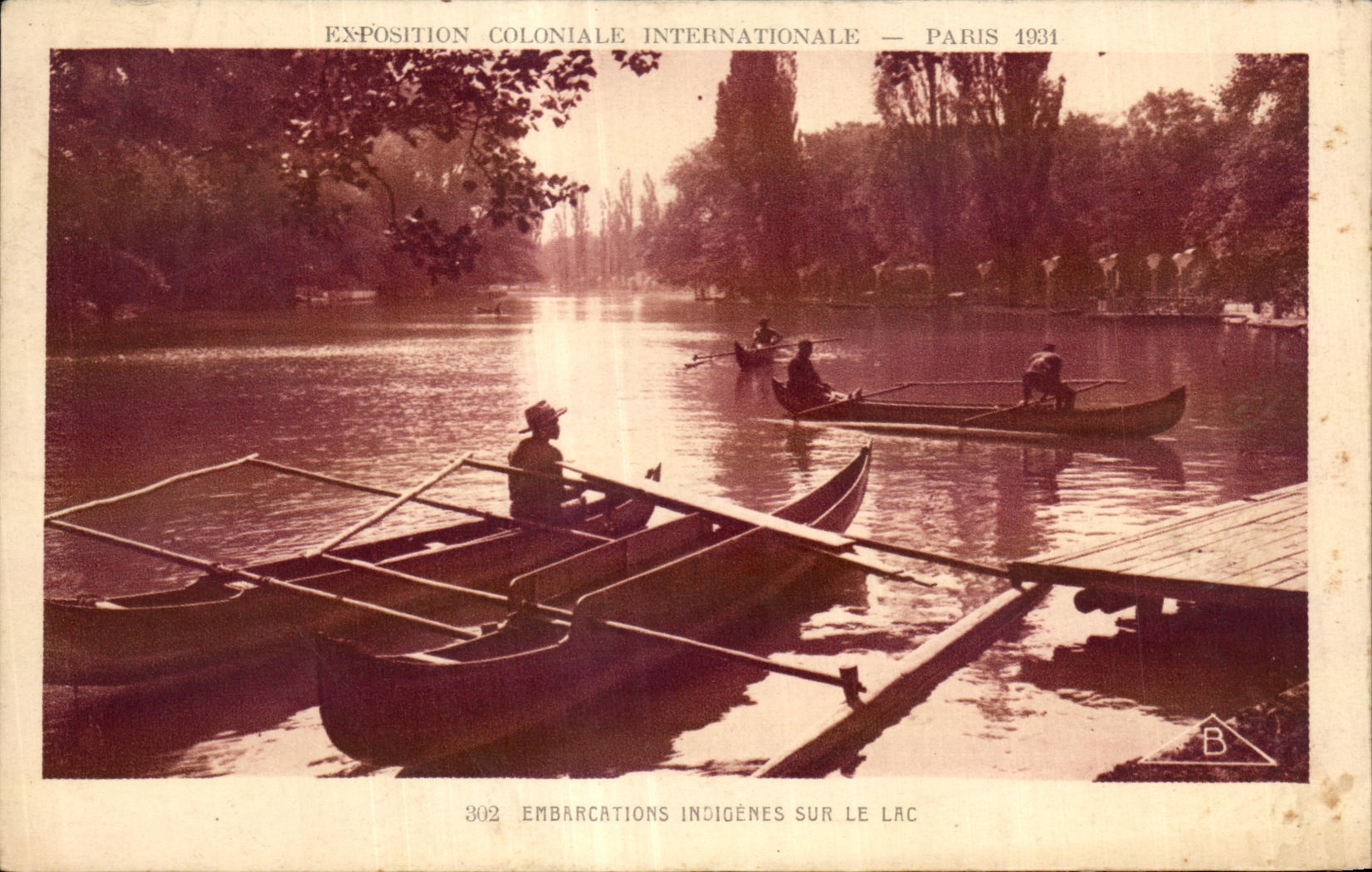 CPA - Exposition Coloniale Internationale - Paris 1931 Embarcations Indigenes sur le Lac