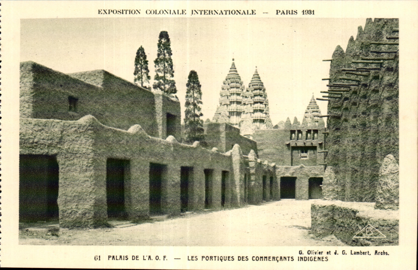 CPA - Exposition Coloniale Internationale - Paris 1931 Palais de l A O F - Les Portiques des Commercats Indigenes