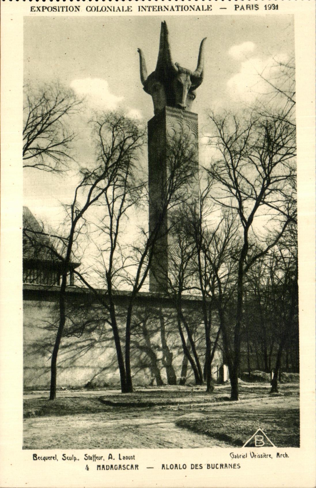 CPA - Exposition Coloniale Internationale - Paris 1931 Madagascar - Aloalo des Buchanes