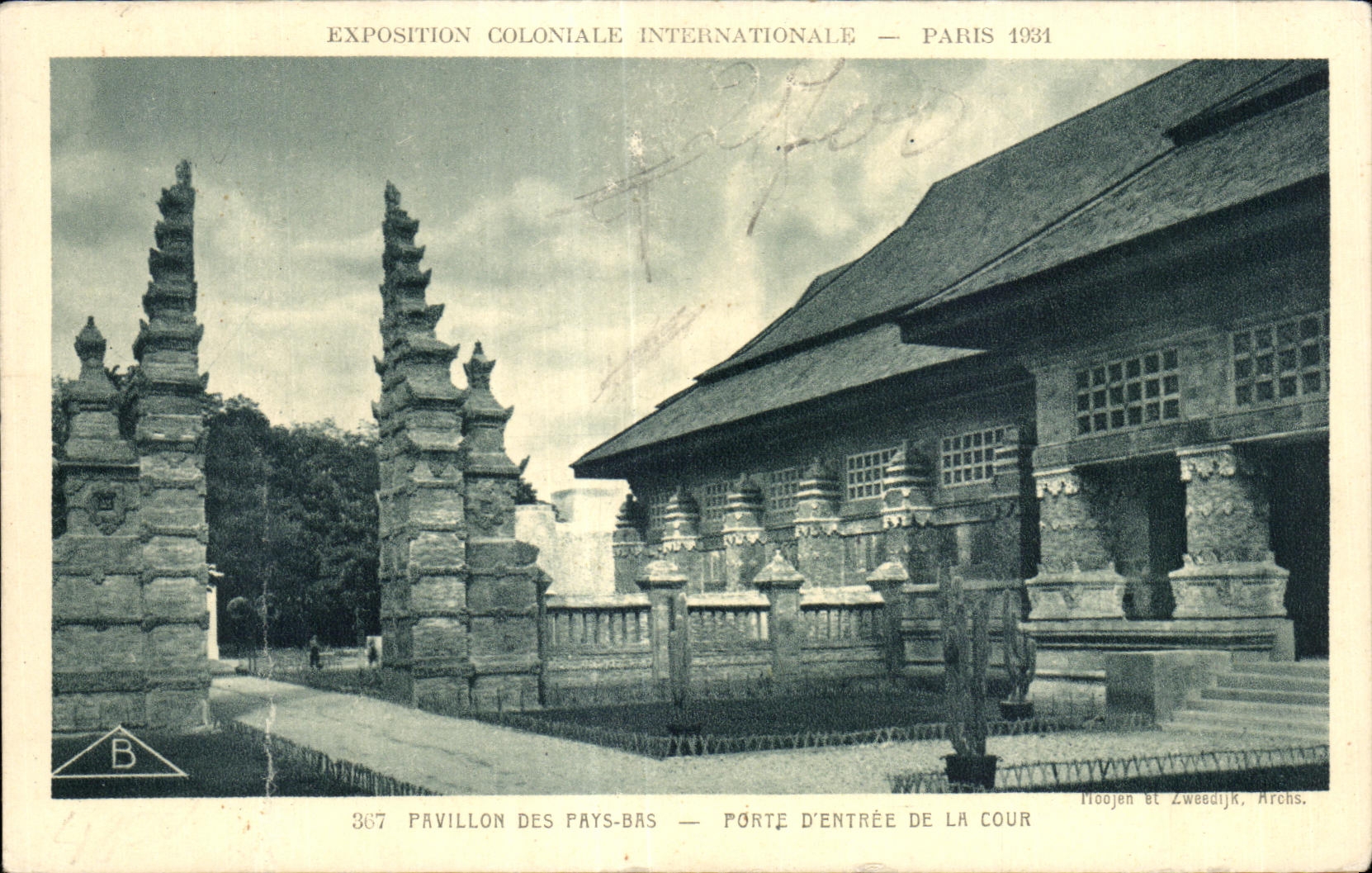 CPA - Exposition Coloniale Internationale - Paris 1931 Pavillons des Pays-Bas Porte d Entree de la Cour