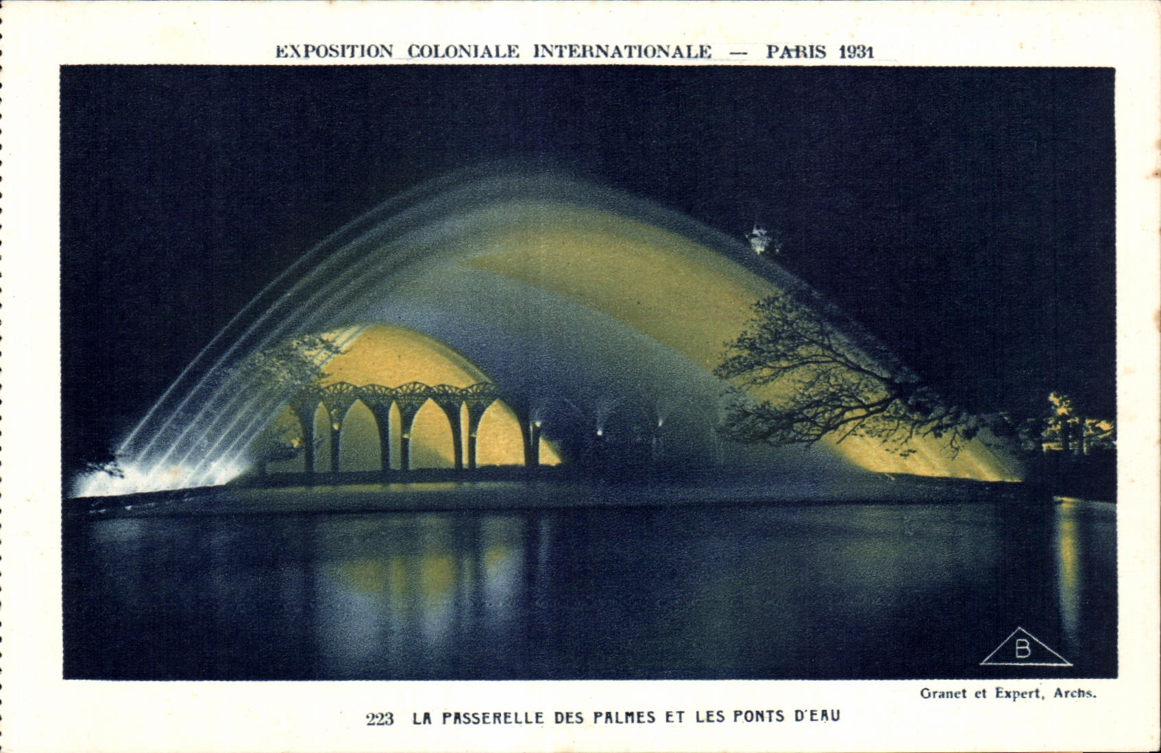 CPA -Exposition Coloniale Internationale - Paris 1931 La Passerelle des Palmes et les Ponts d Eau