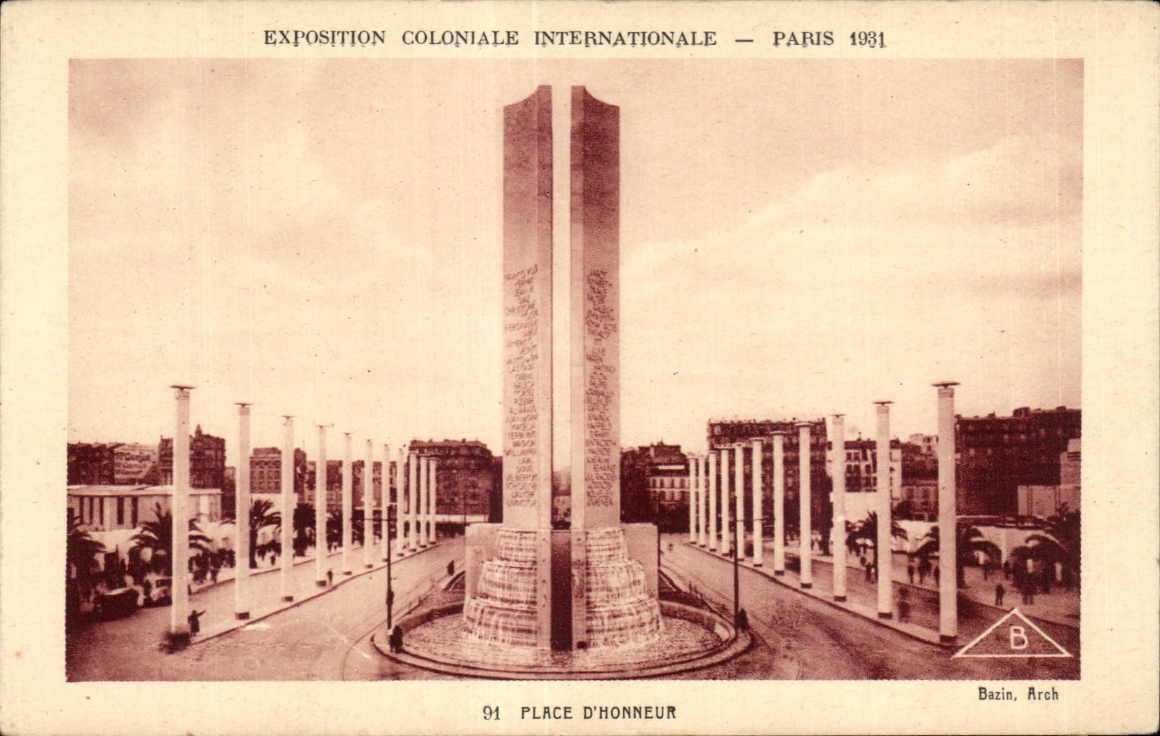 CPA - Exposition Coloniale Internationale - Paris 1931 Place d Honneur