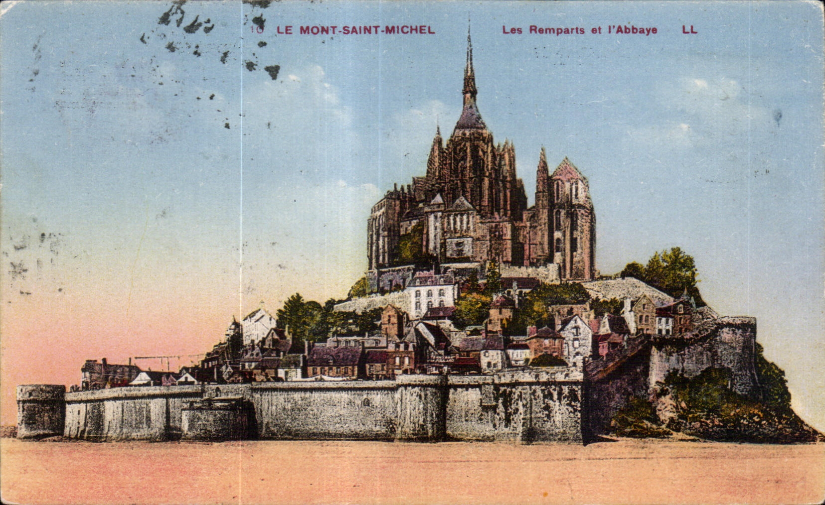 CPA Le mont michel Les remparts et l abbaye