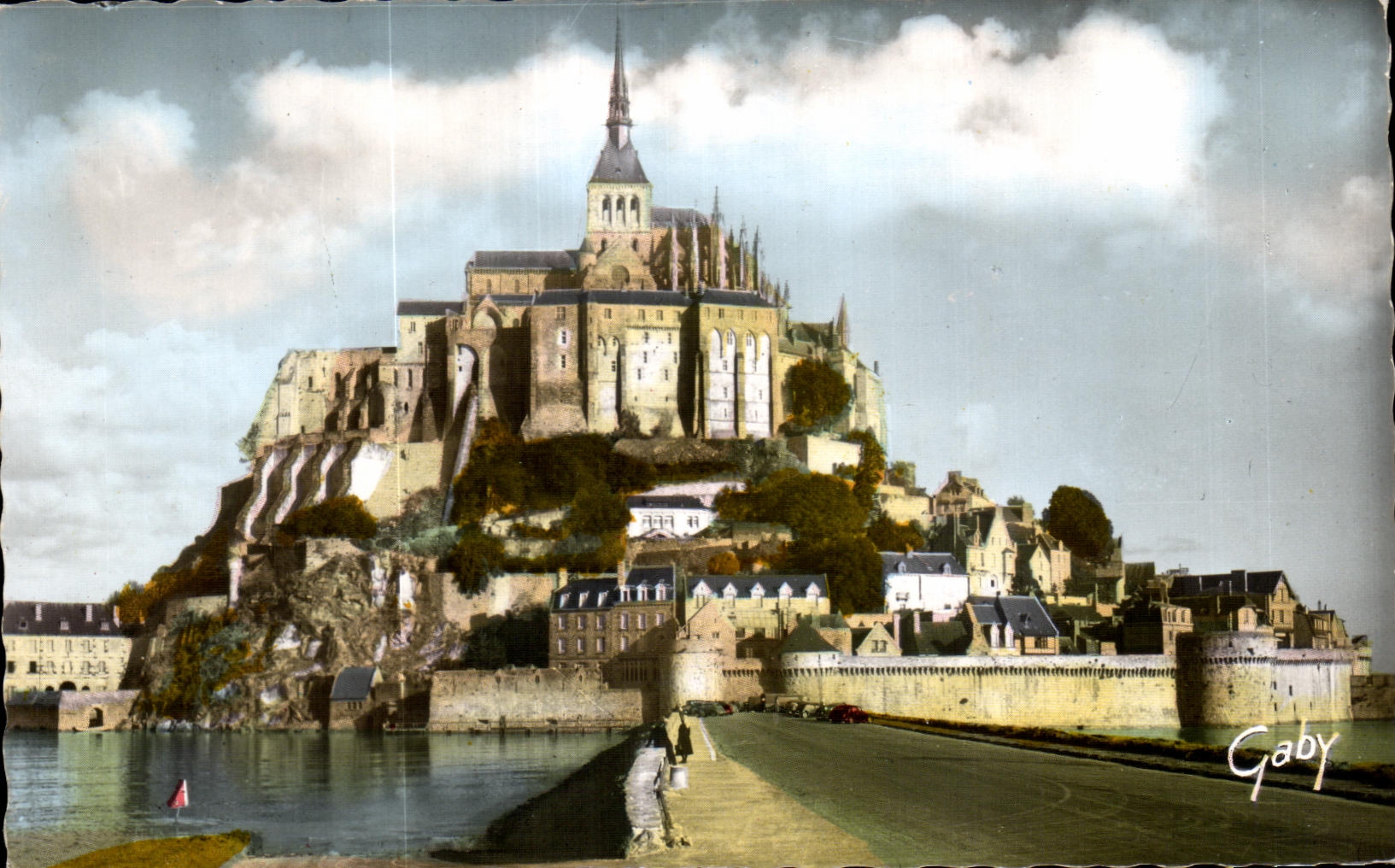 CPA Mont saint michel L Arrivee maree haute