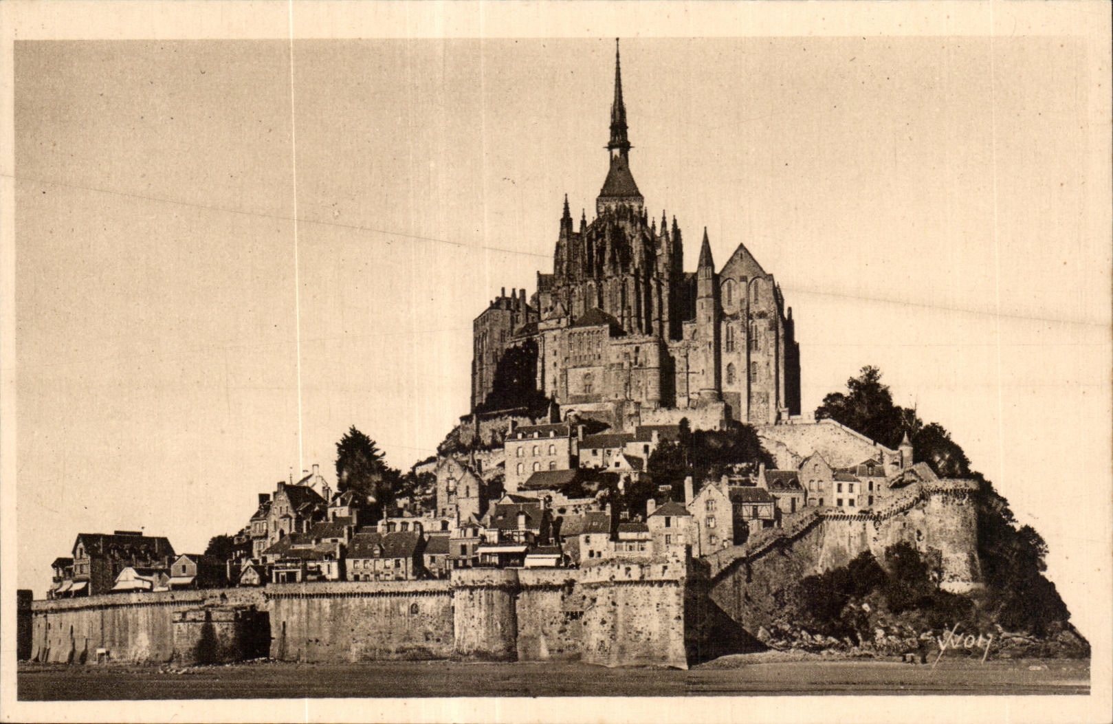 CPA Le mont st michel Vue generale cote nord est