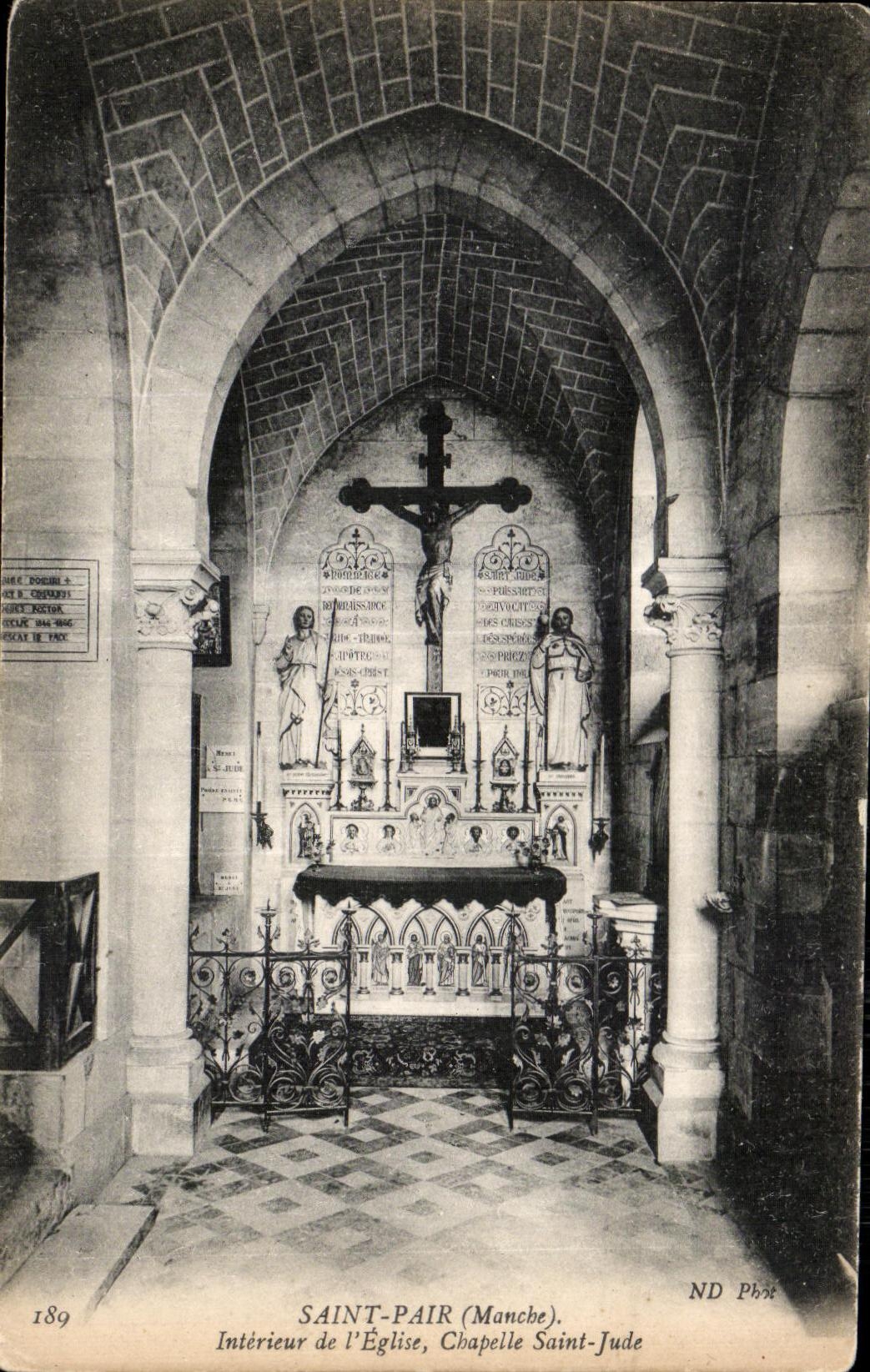 CPA Saint pair Manche Interieur de l eglise chapelle saint jude